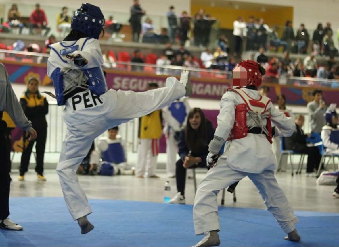 “Confieso que soy taekwondista a nivel competitivo”