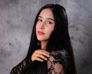 Picture of Por Valeria Arista