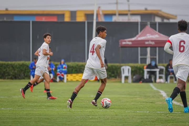 Adriano pasó de ser hincha de la ‘Alianza’ a jugador de la ‘U’